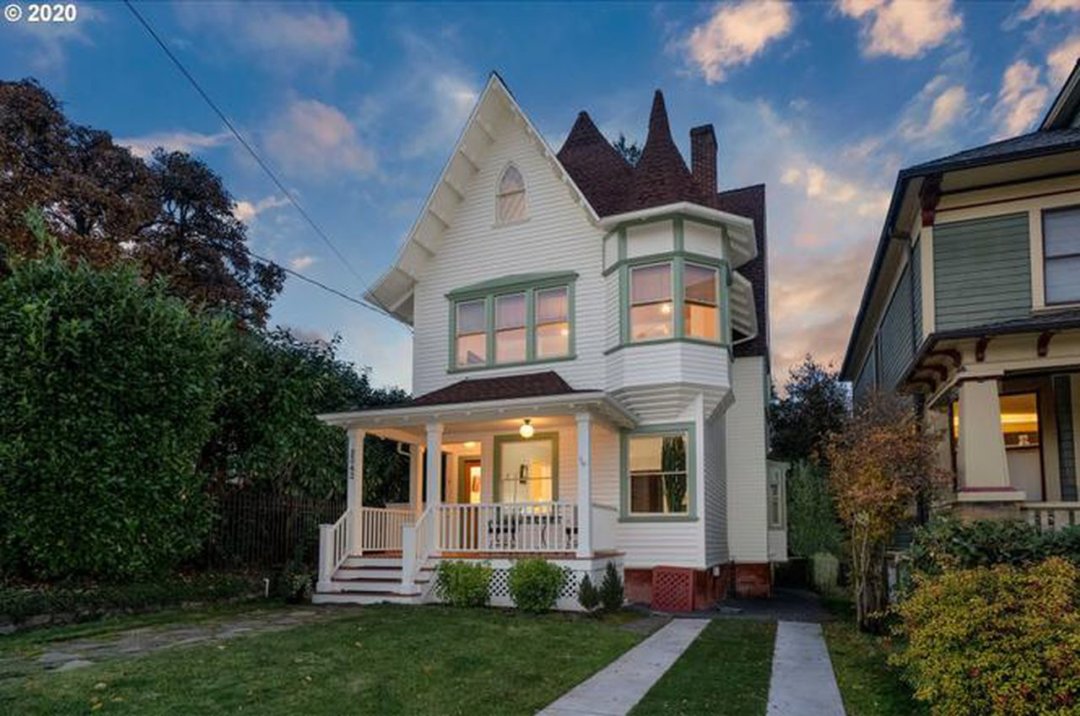 Oregonlive: On the market: Portland homes for sale listed on the National Register of Historic Places