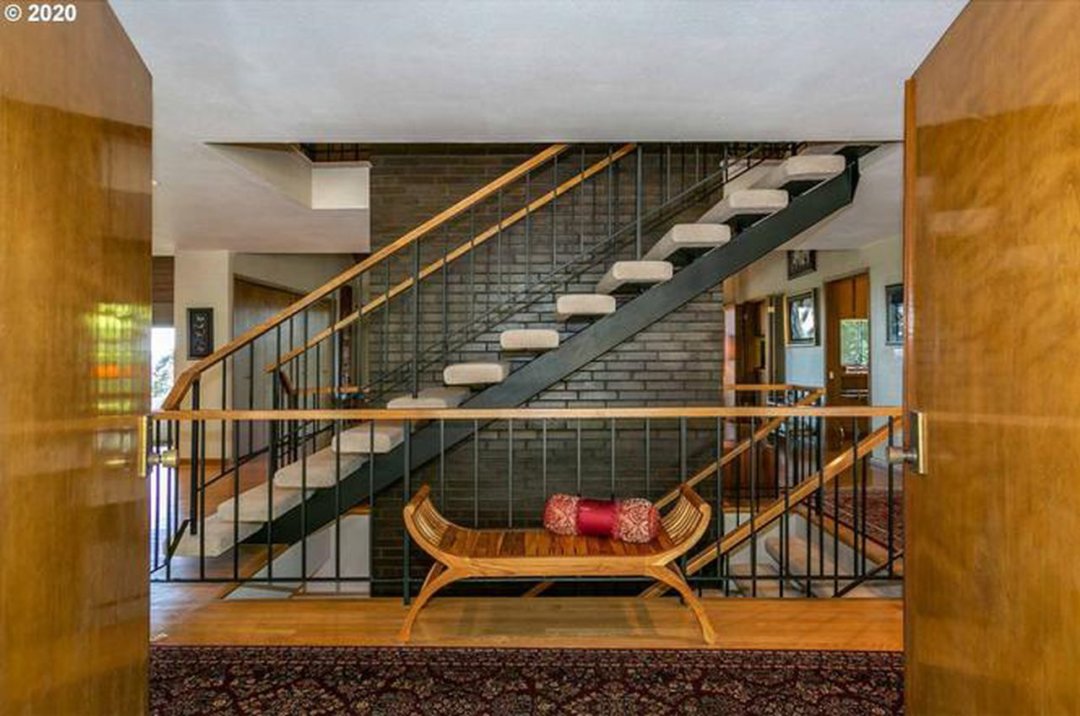 Oregonlive: On the market: One-of-a-kind Oregon homes for sale