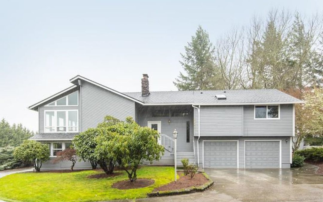 Oregonlive: On the market: 10 head-spinning fixer-uppers for sale