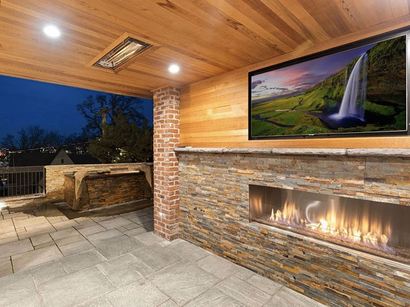 OregonLive: On the market: Portland area homes for sale with a smart outdoor living space