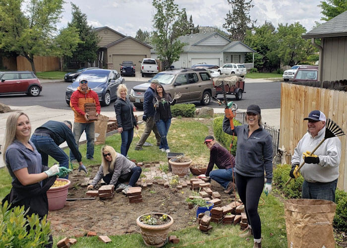 News Channel 21: Windermere in Bend marks Community Service Day with assist to C.O. Council on Aging